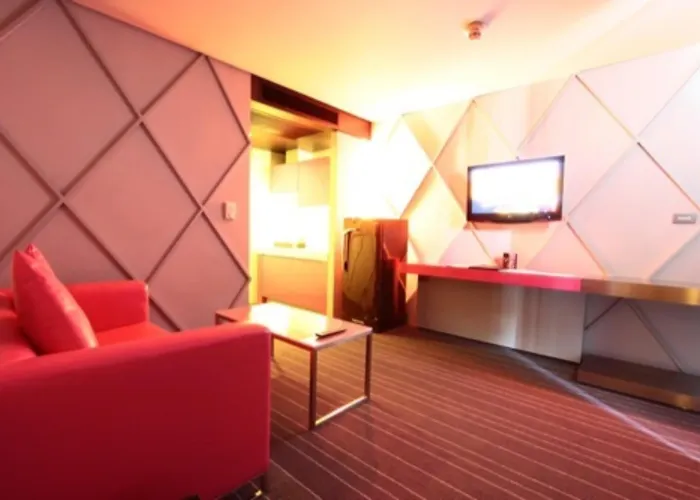 The Heritage Hotel 4*