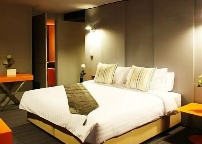 The Heritage 4*